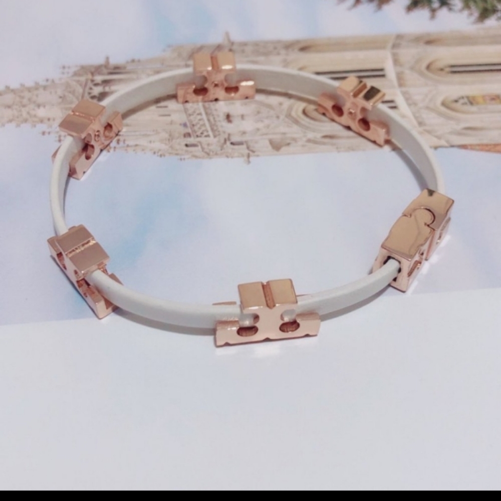 Tory Burch Cuff - Picture 11 of 13